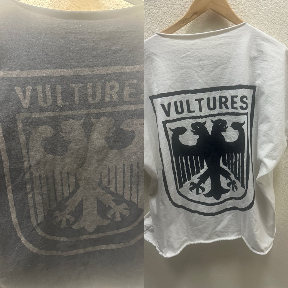 Bundle  x2 shirts Yeezy White and Black Vultures Graphic